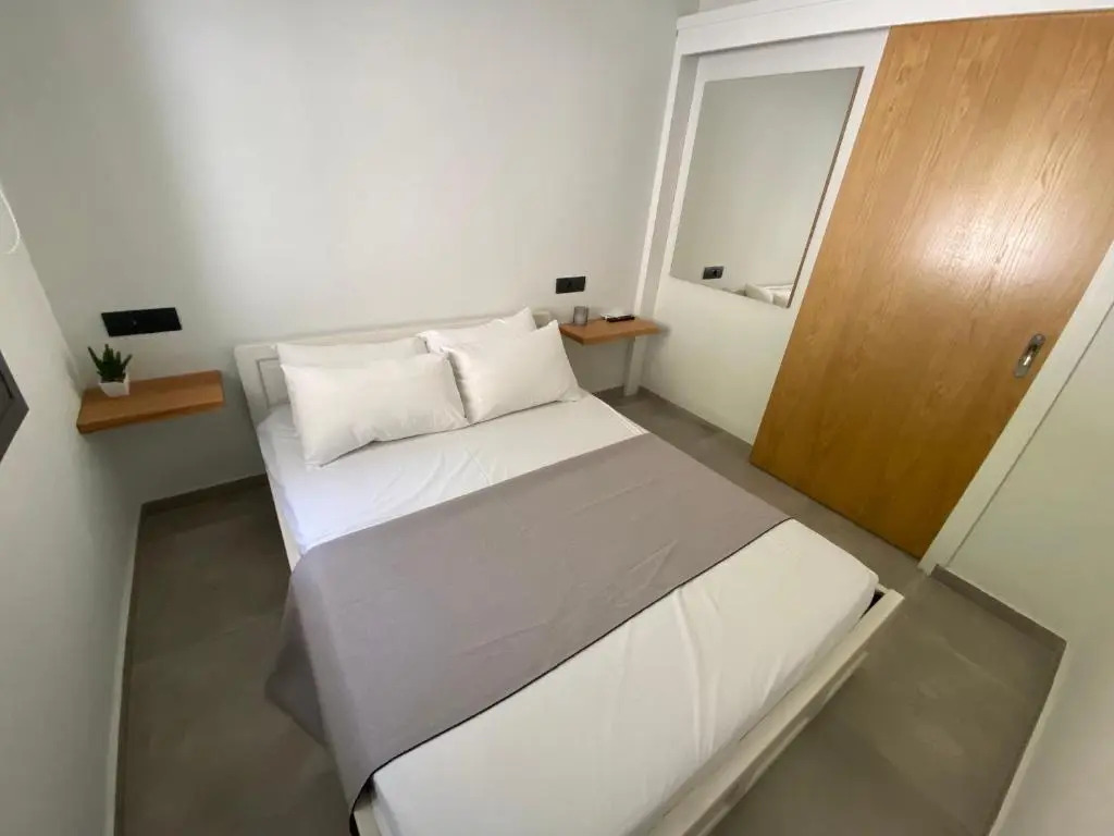 Ostria Apartments