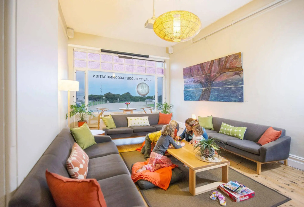 YHA Port Elliot Beach House