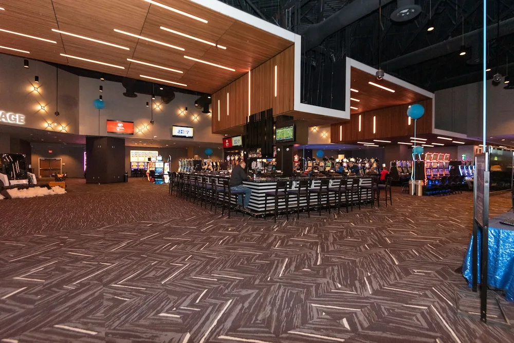 Royal River Casino and Hotel