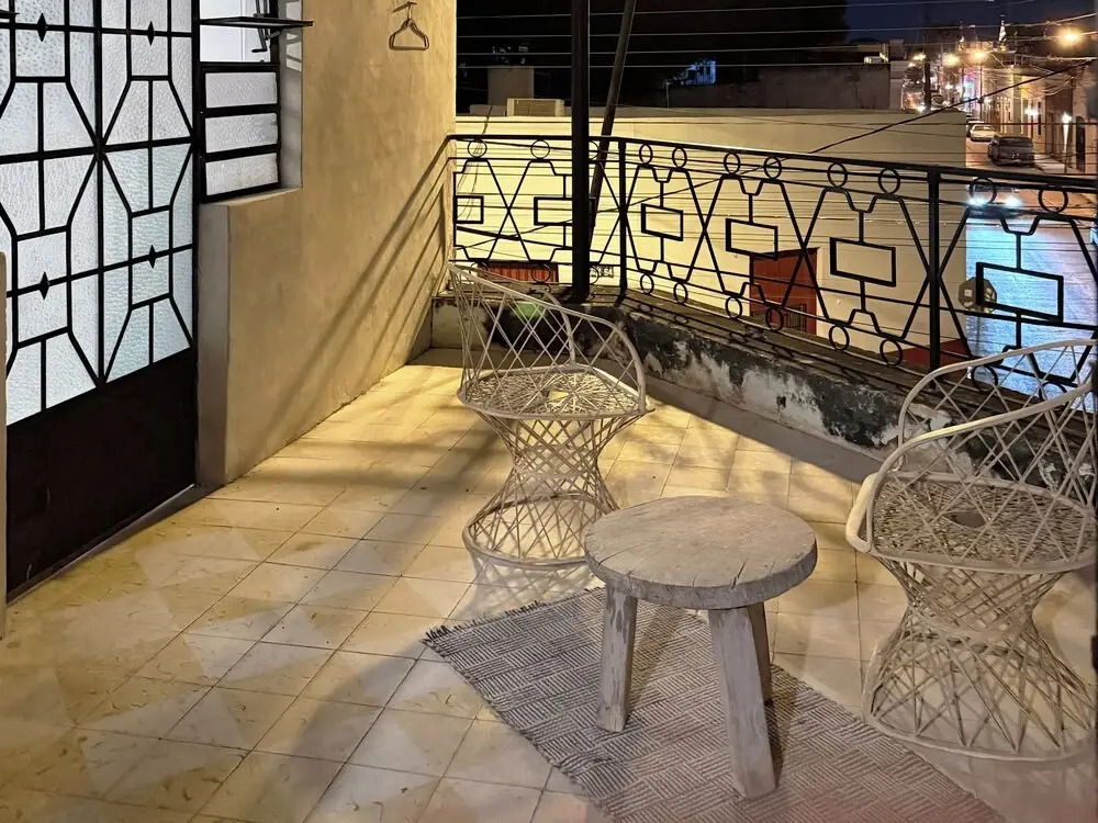 Casa con Piscina Nido Rosa