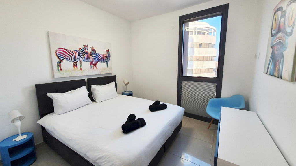 Apartment Emeraude | 2BR | Tel Aviv | Florentin | Ma'on St | #TL16
