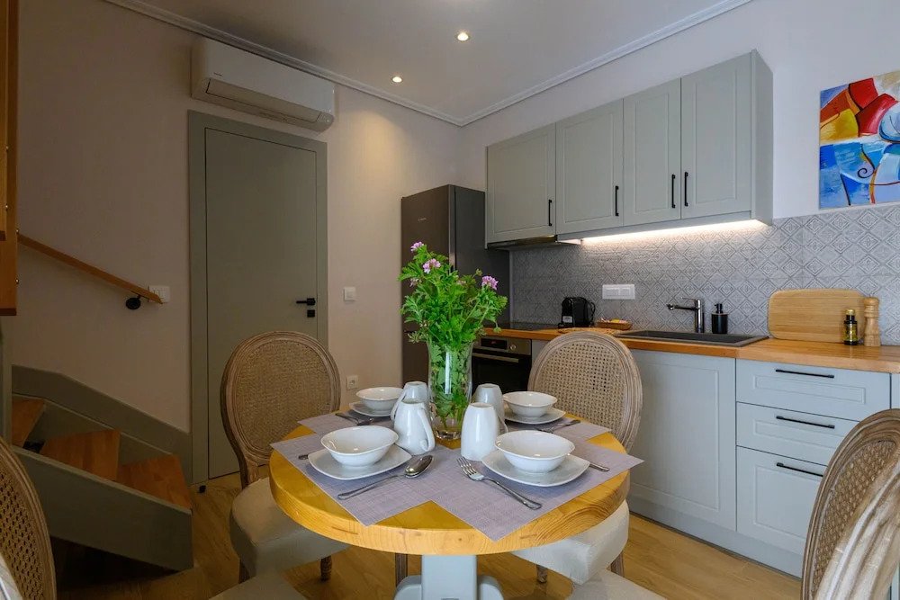 Kannas Mani Luxury Suites