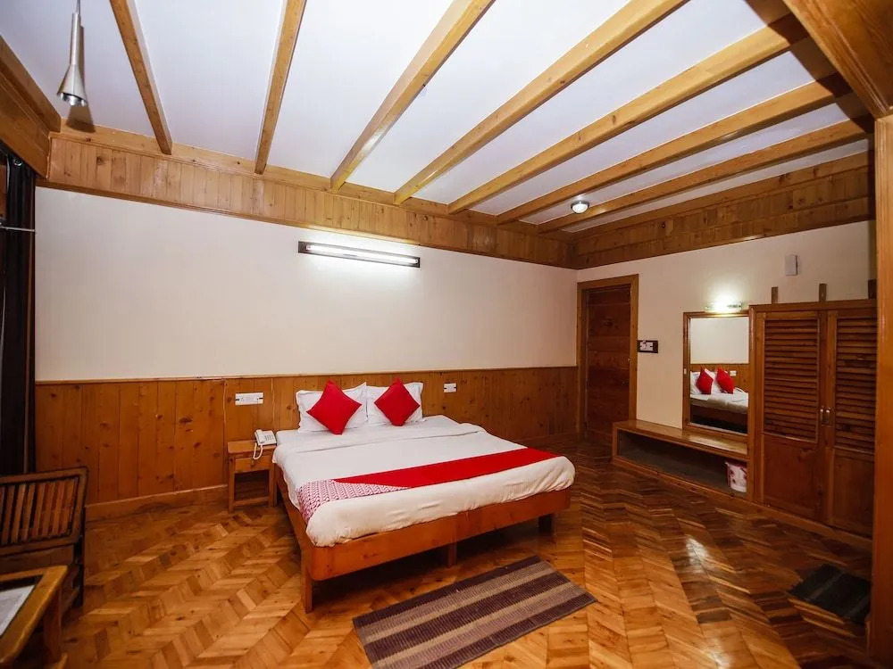 Hotel Red Heena