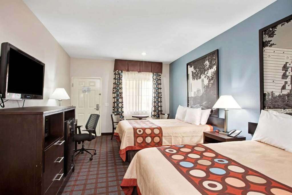 Crystal Inn Houston North I-45