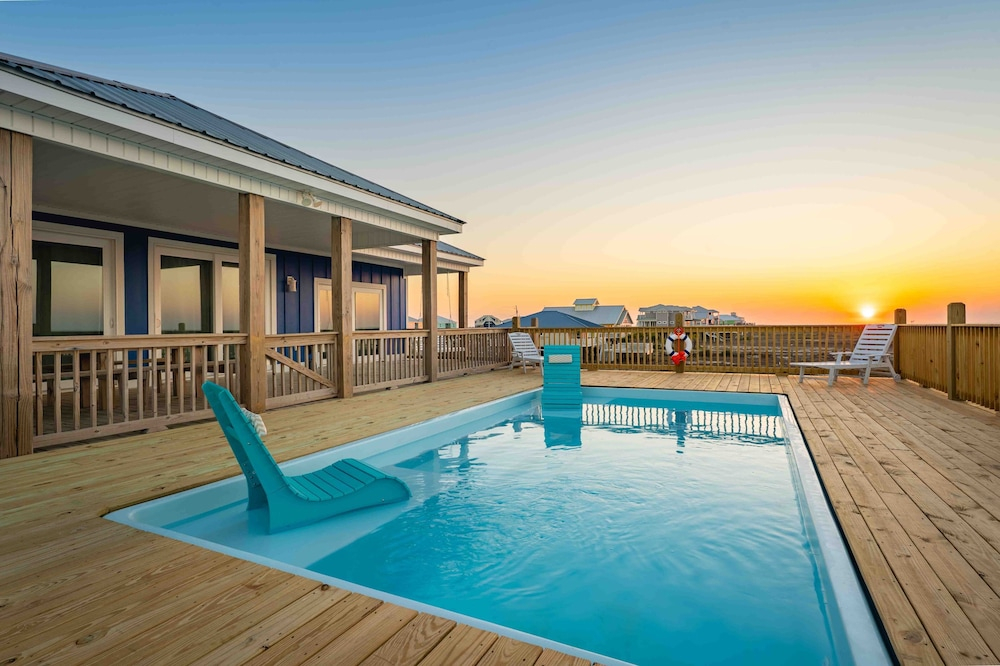 Seas The Day - 2830 Bienville Blvd 5 Bedroom Home