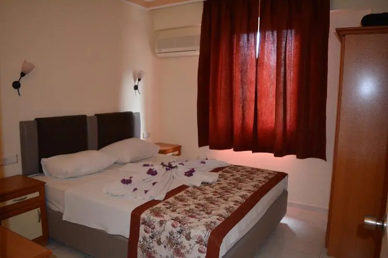 Ece Apart Hotel