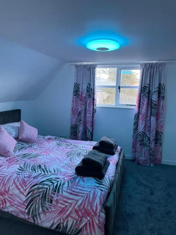 The Steading with 7 Seater Hot Tub Aberdeenshire