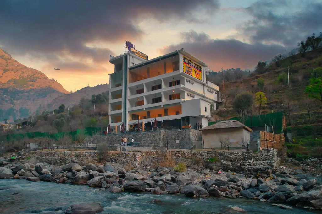 Echor Palm Bliss Riverside Resort & Spa, Kasol