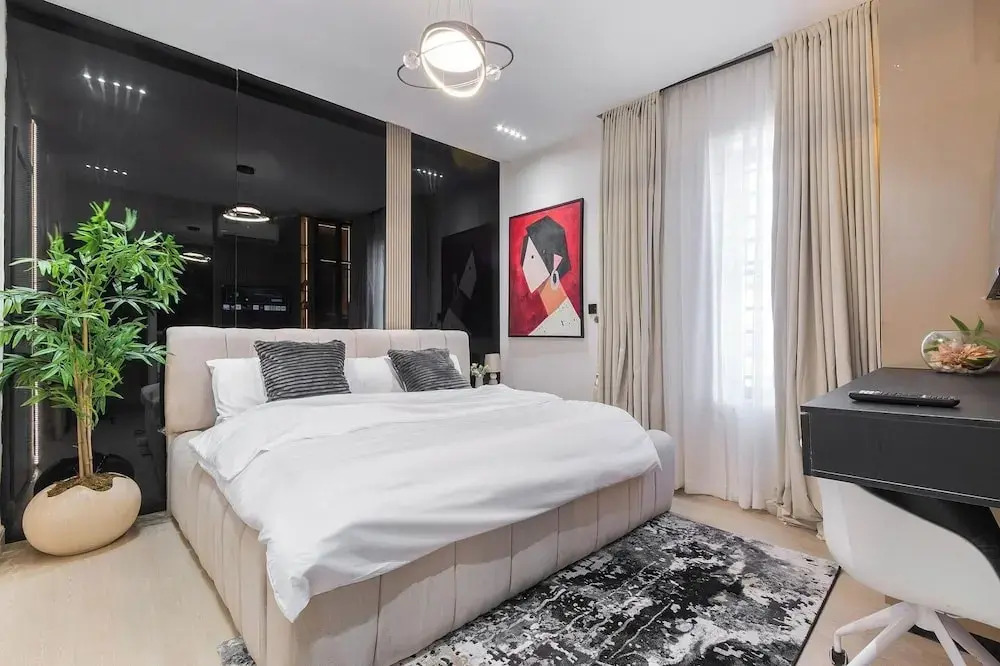 Uncle P's Apartment