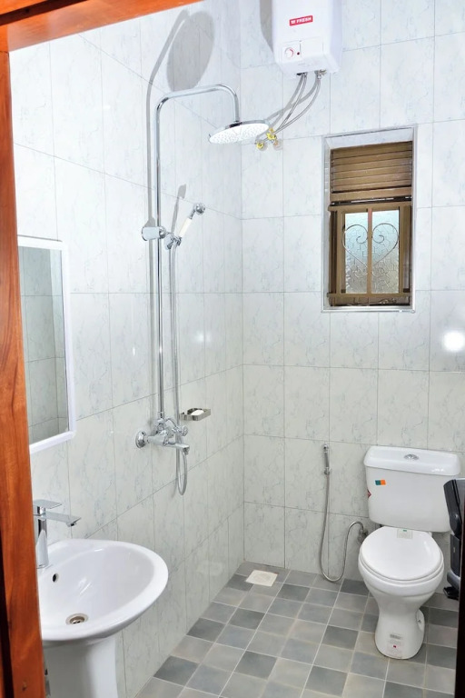 Habermotel Enterprises Ltd