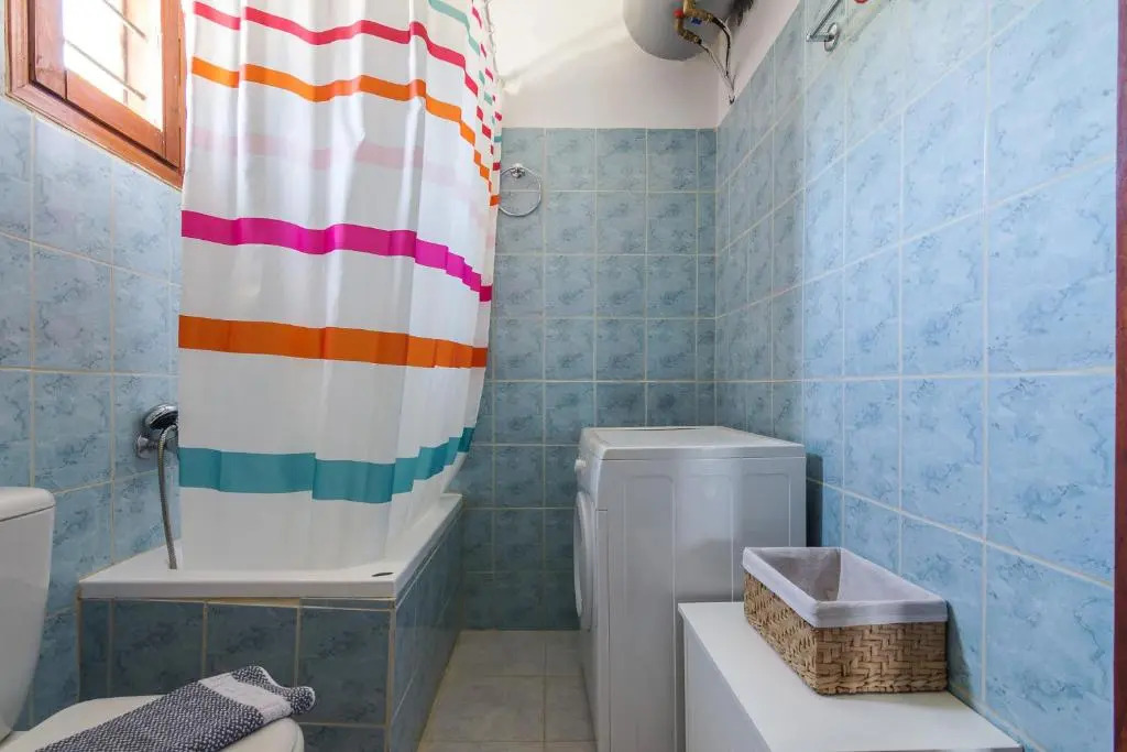 Stavros Hideaway 2 bedroom 6 persons house.