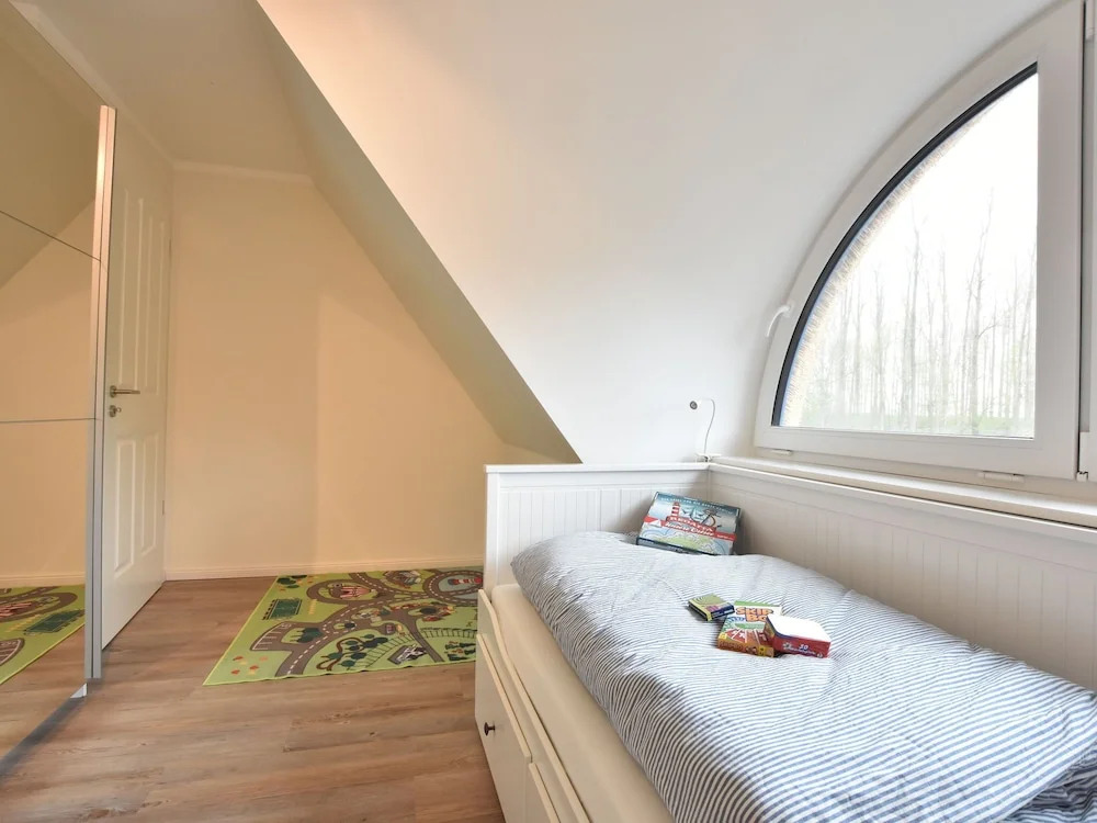 Spacious Holiday Home in Rerik near Baltic Sea Beach