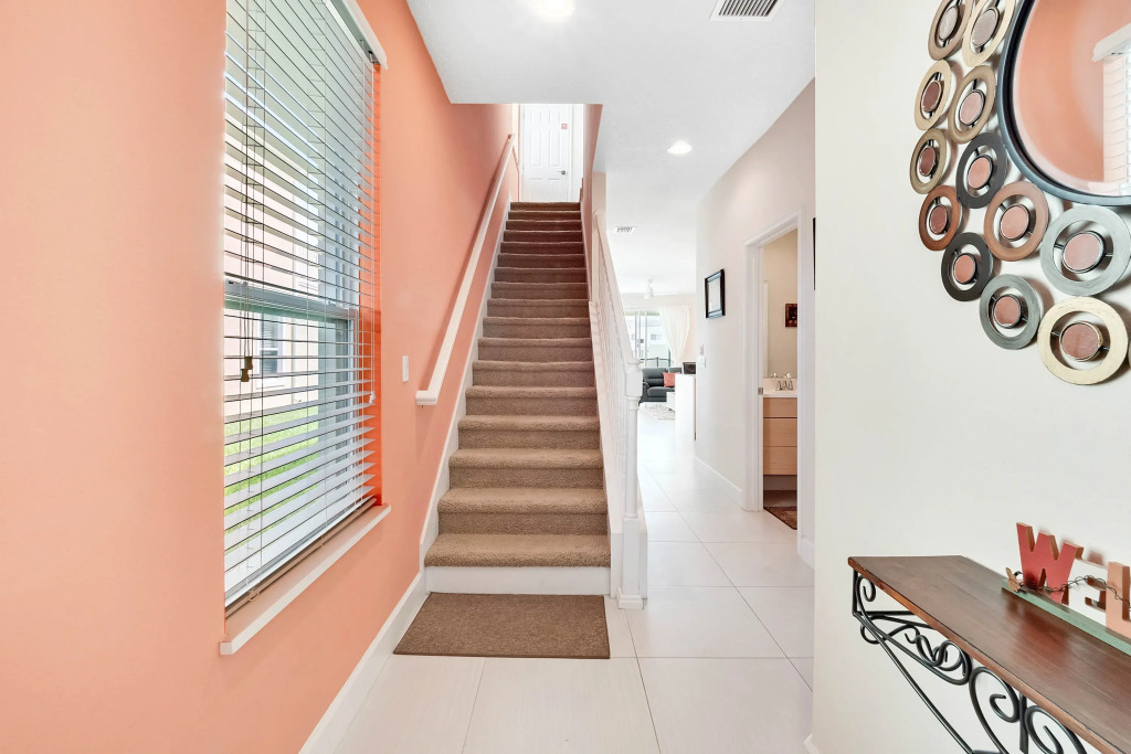 Affordable Disney - Townhome 3Bd 3Ba Sleeps 6 , Clermont, US