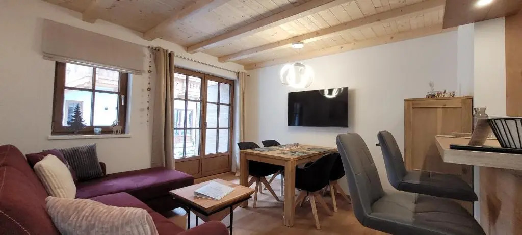 Hochalmbahnen Chalets 20W1, Alpenveilchen, nahe Gondel, Hunde willkommen