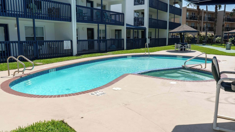 Surfside II 109