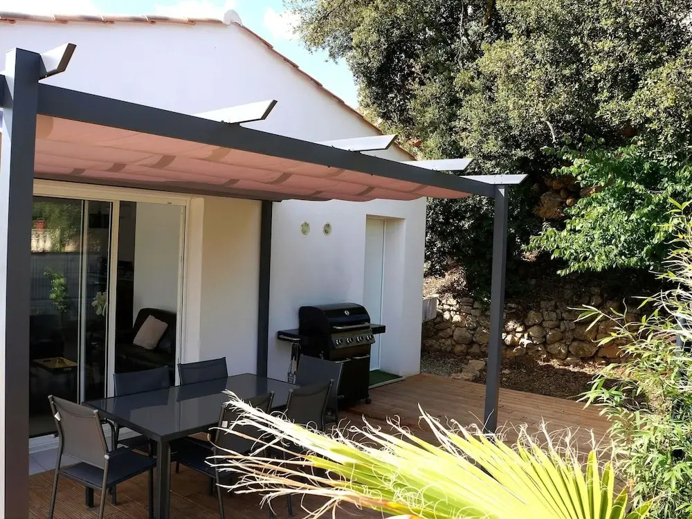 Beautiful Holiday Home With Garden