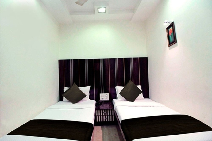 Apple Suites