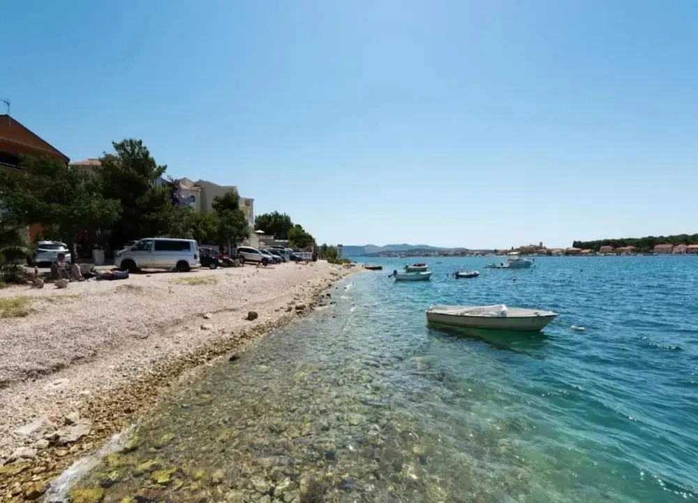 Cozy Apartment in Sibenik-brodarica