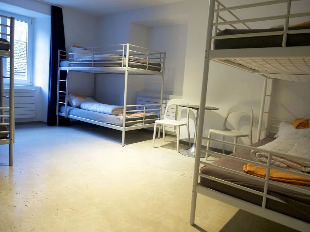 VIVA Hostel