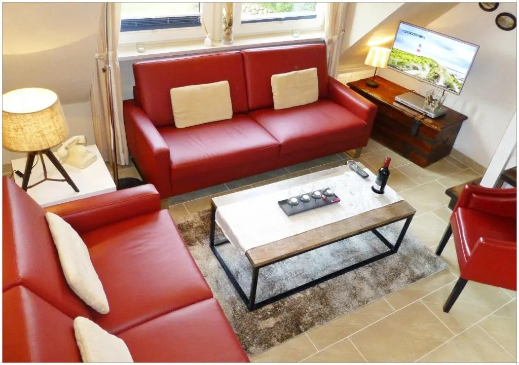 Ferienwohnung SYLTER DEICHWIESEN - 2-5 Personen / 3 Schlafzimmer / Terrasse