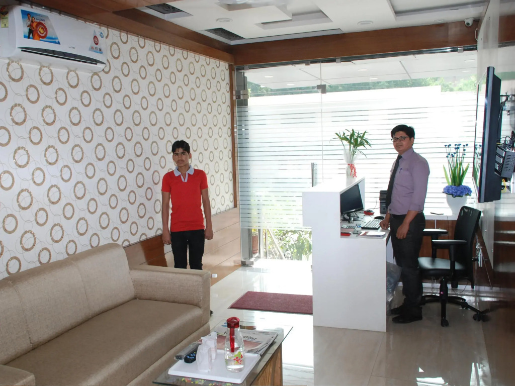Ashu Hotel