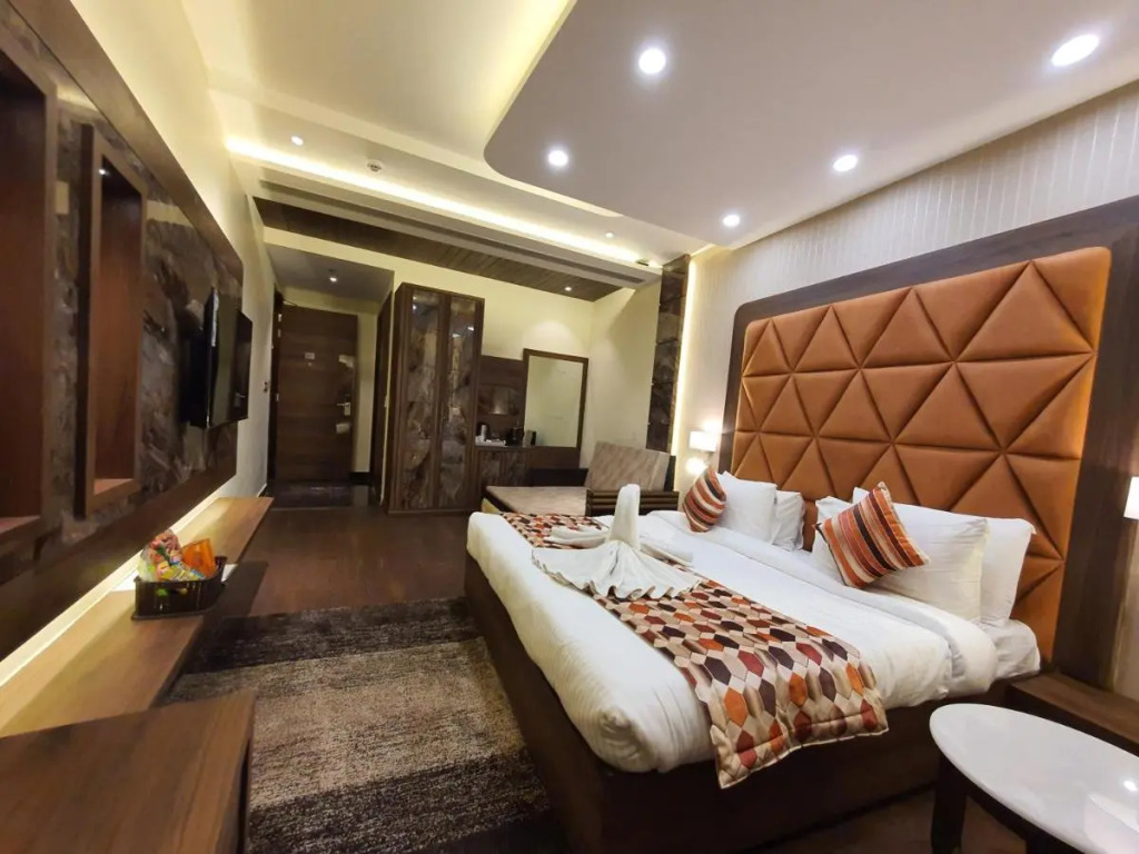 Hotel Makhan Residency