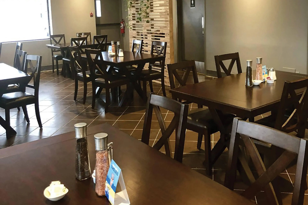 Comfort Inn West