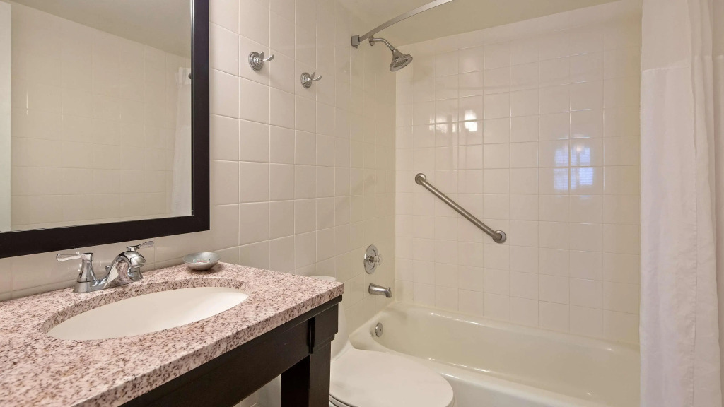Best Western Plus Hibiscus Mtl