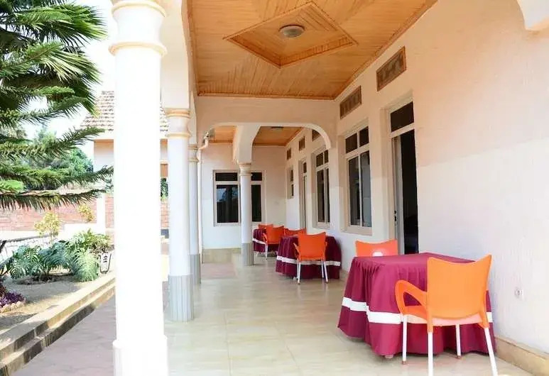 Martin Aviator Hotel