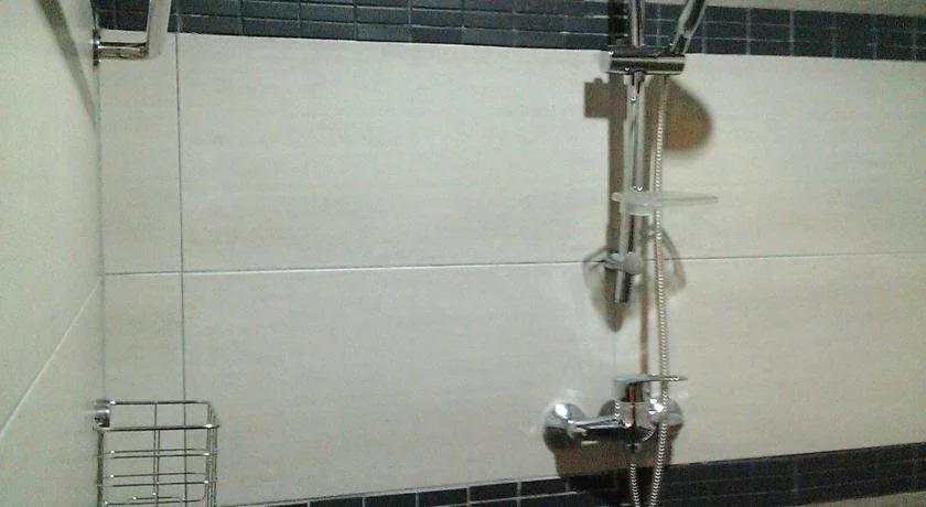 Ea-sy Condotel