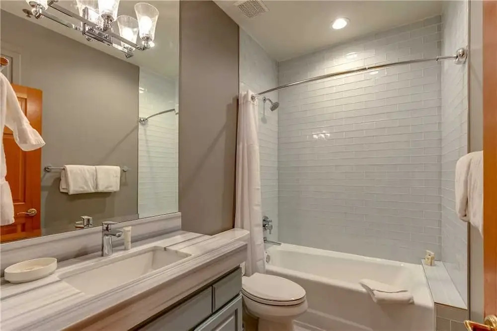 Bellevue 19 5 Bedroom Home