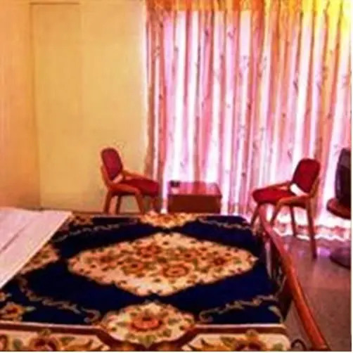 The Gallery View Hotel