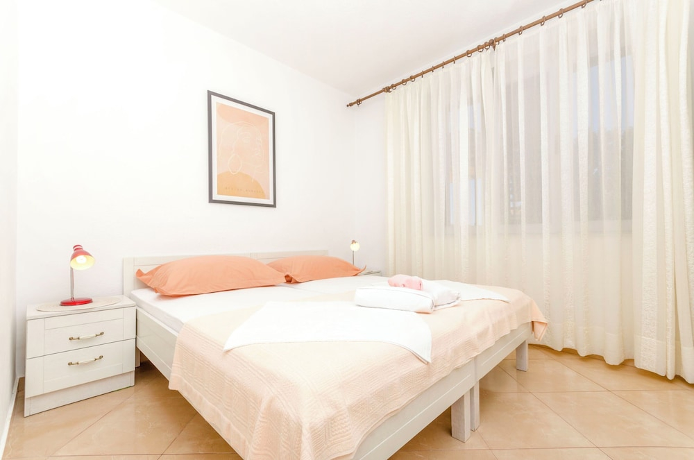 Apartments Natasa