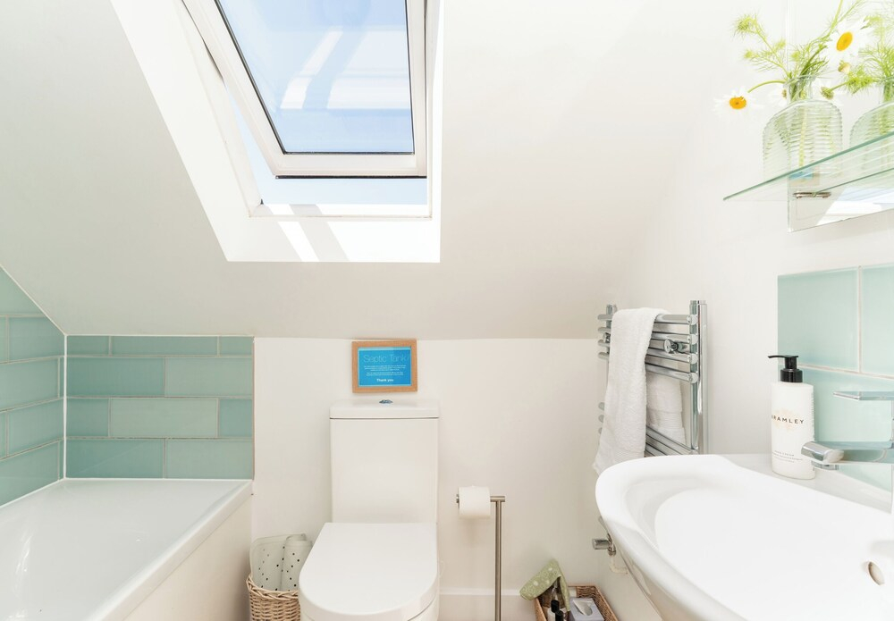 Tokenhill Cottage