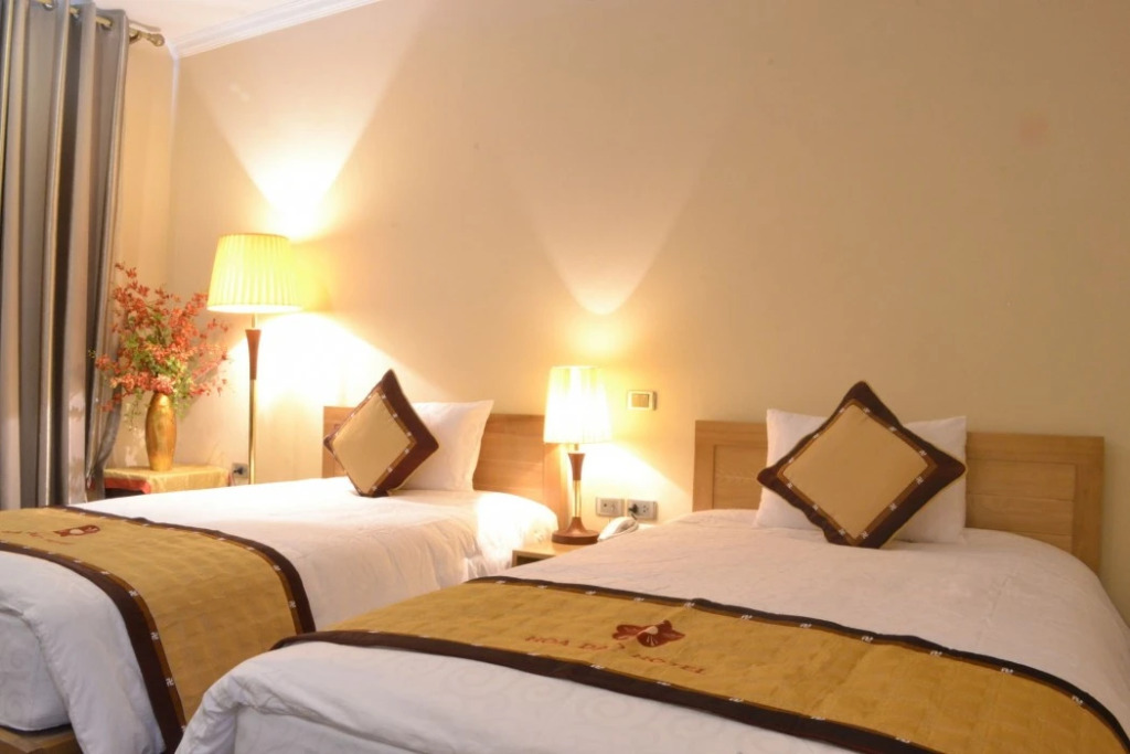 A25 Premium Hotel - 705 Lac Long Quan