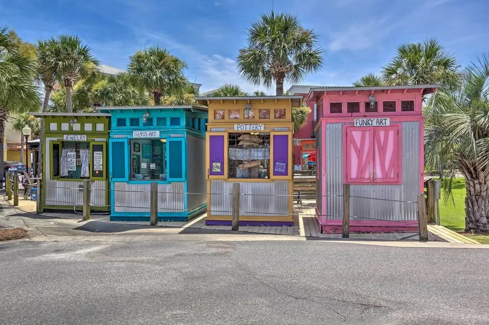 Santa Rosa Beach Haven w/ Rooftop + Pool Access