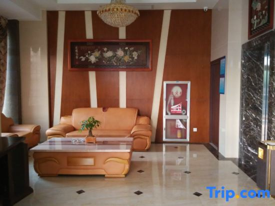 Linhai Zhaoyue Business Hotel