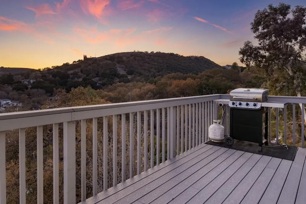 Terrace Hill Modern Paso Robles Escape Near Wineries Dining and Hot Springs