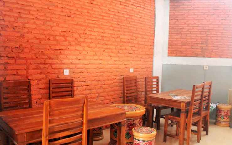 Cozy Room at Omah Sumur