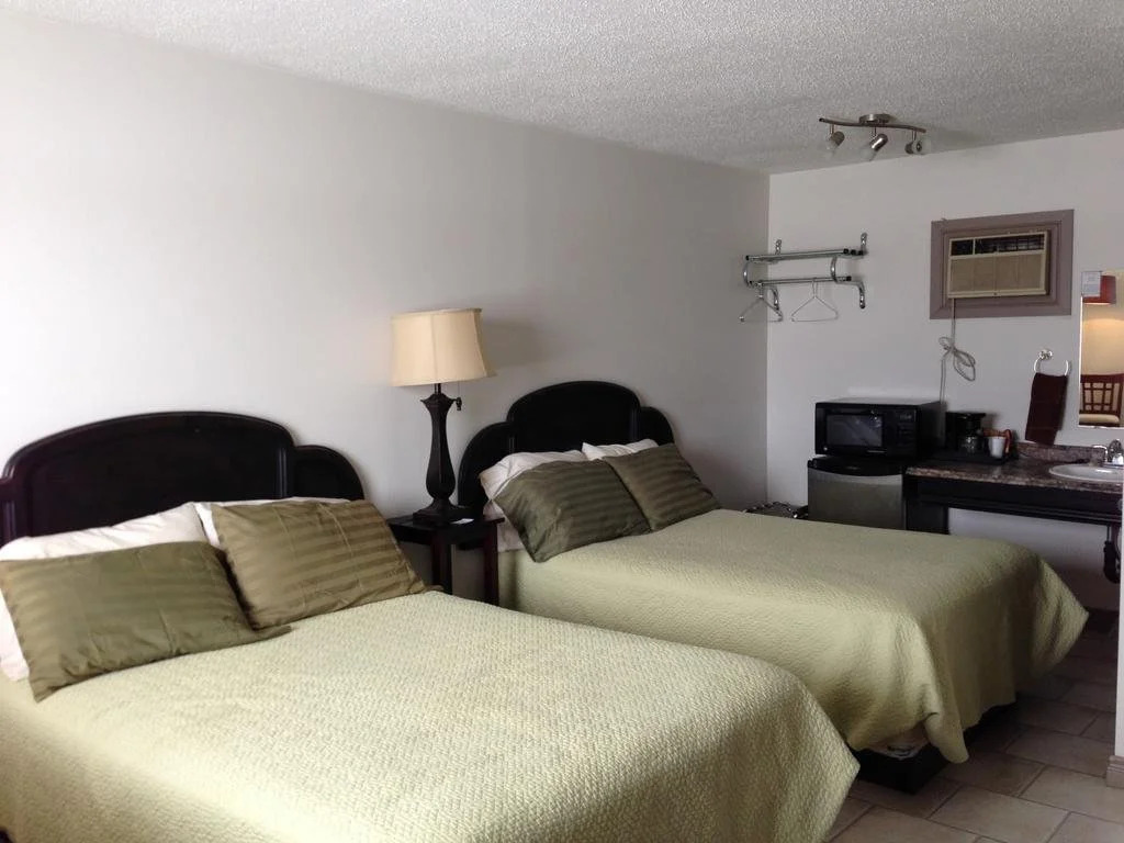 Chaparral Inn