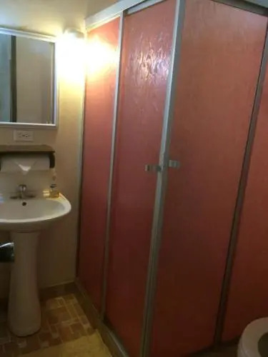 Dim's Hostal