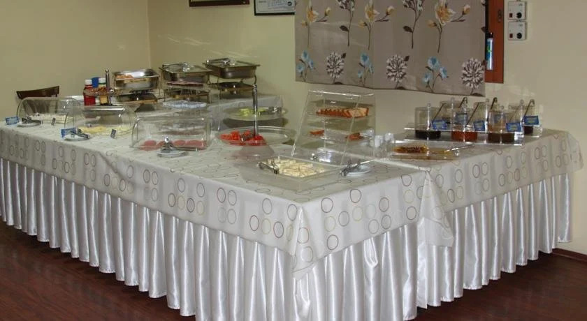Kasmir Hotel