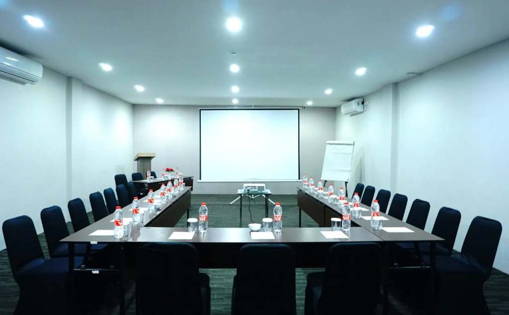 Airish Hotel