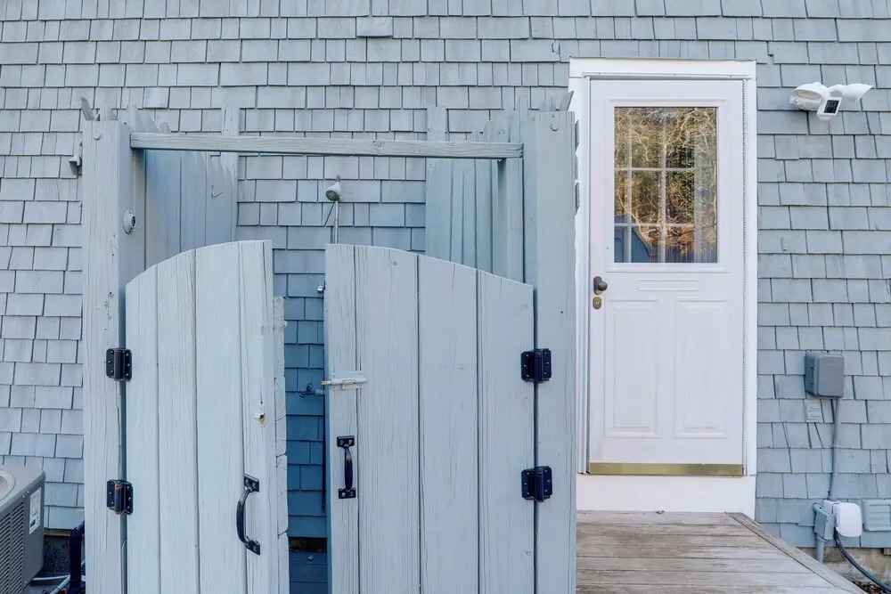 Pool & Screened Deck! Home 2 Mi to Mashpee Commons