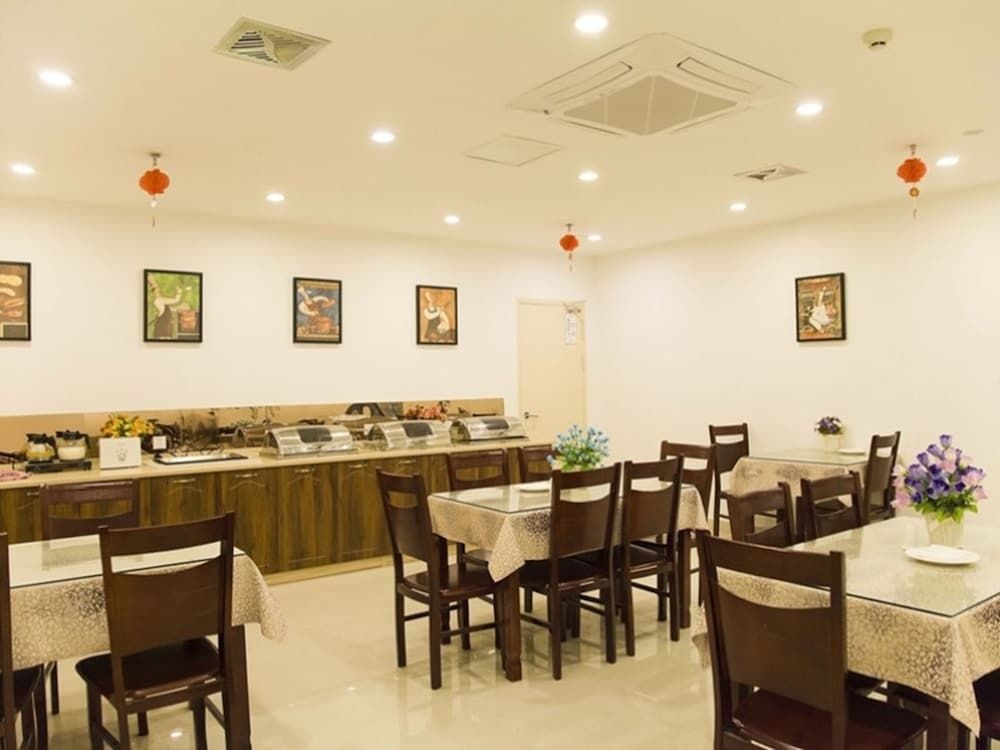 GreenTree Inn Taizhou Xinghua Wuyue Square