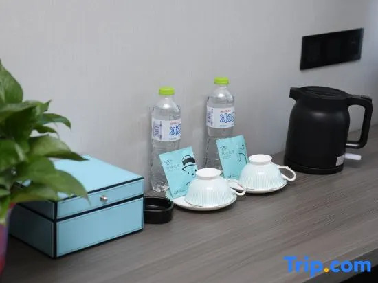 Xana Lite Hotel (Jinan Lingdian Interchange Huanghe Bridge)