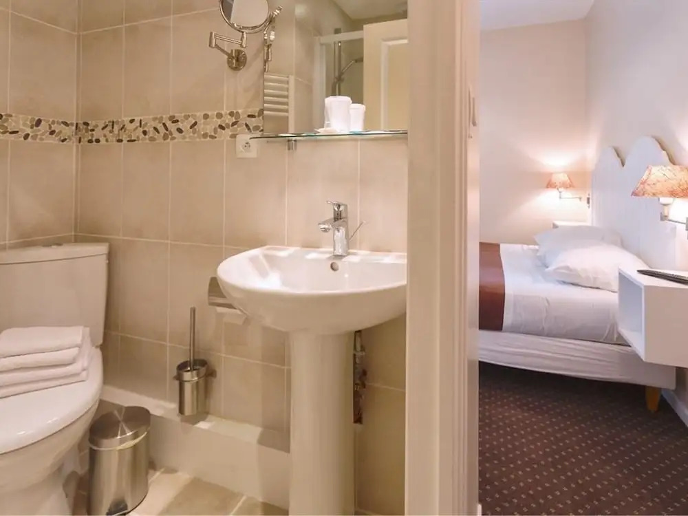 Apartment by Sandy Beach in Arromanches