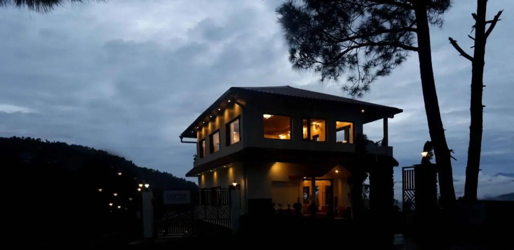 Boros Resorts Binsar
