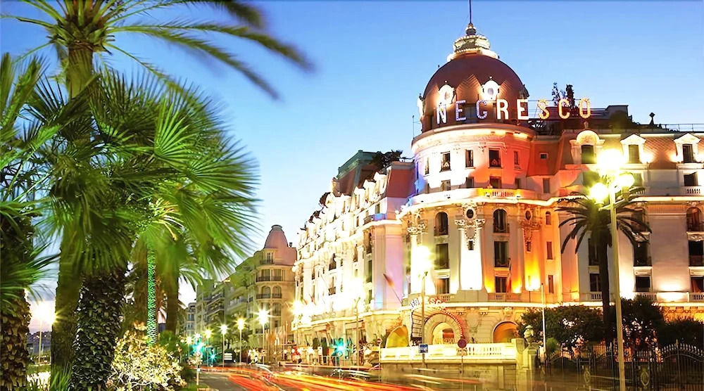 le palais osiris Nice centre jardin wifi clim parking