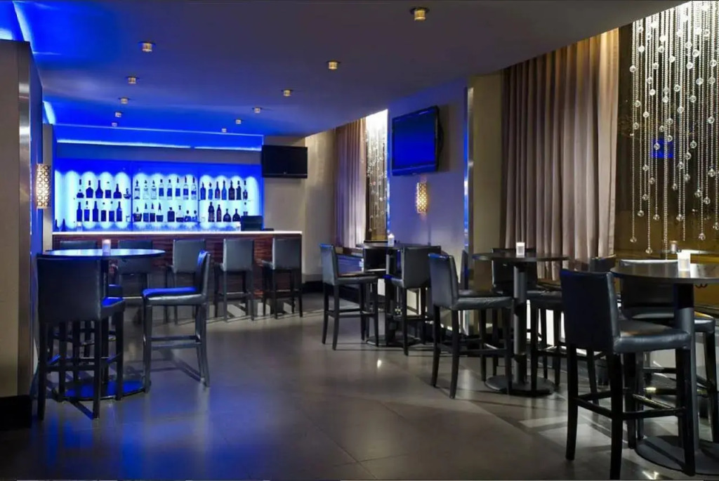 Inn of Chicago Magnificent Mile
